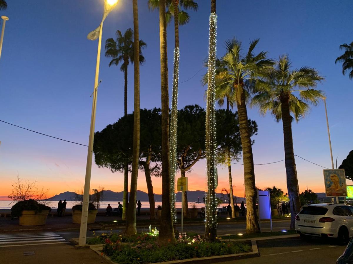 Croisette 2 Bedroom And Terrace Cannes