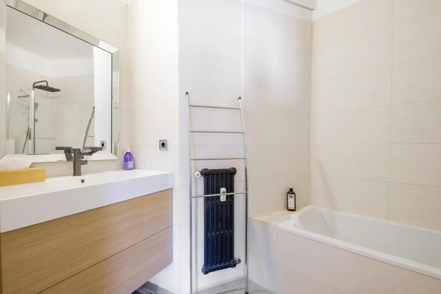 Apartment Croisette 2 Bedroom And Terrace